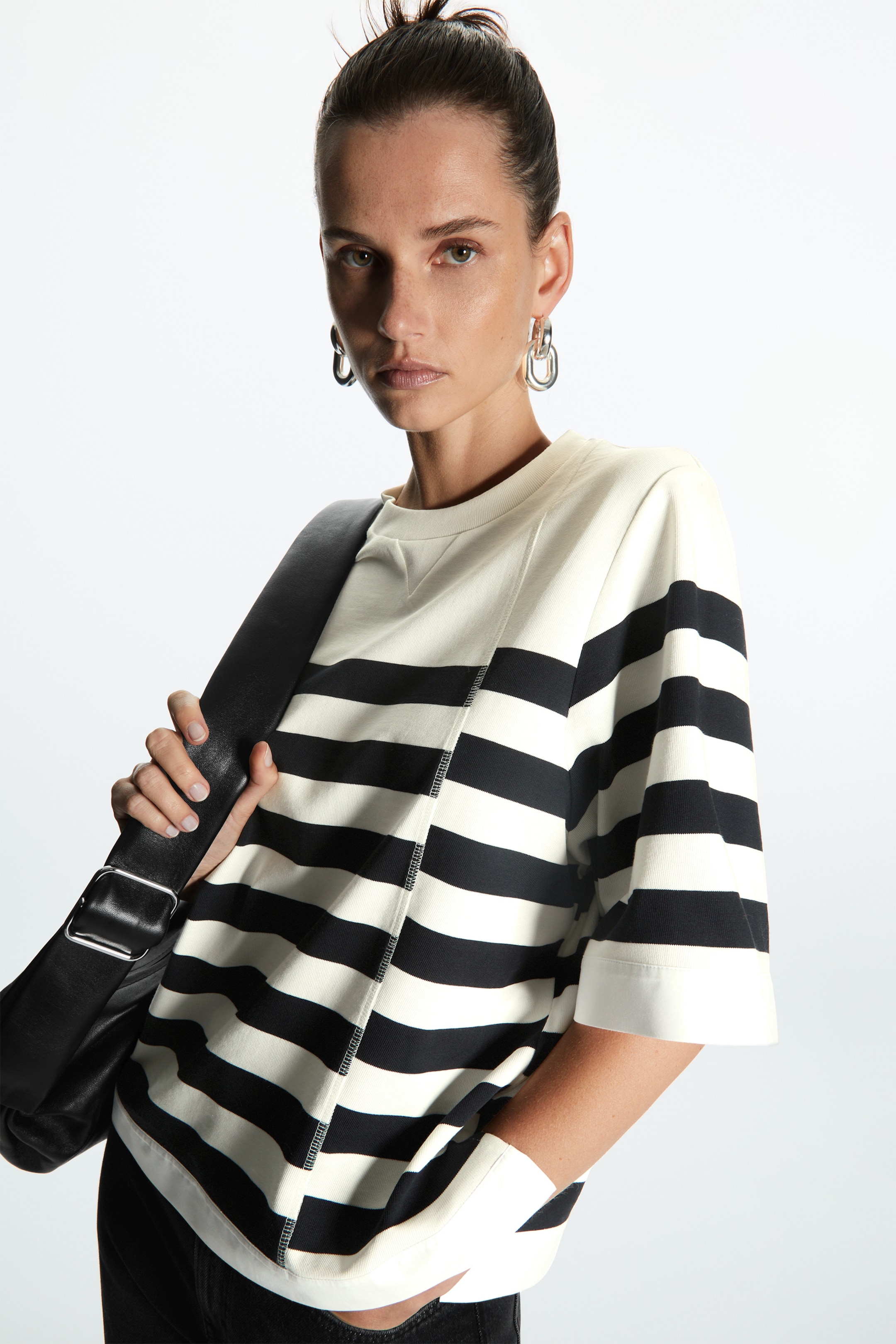 Front image of cos RELAXED-FIT STRIPED T-SHIRT in NAVY / OFF-WHITE