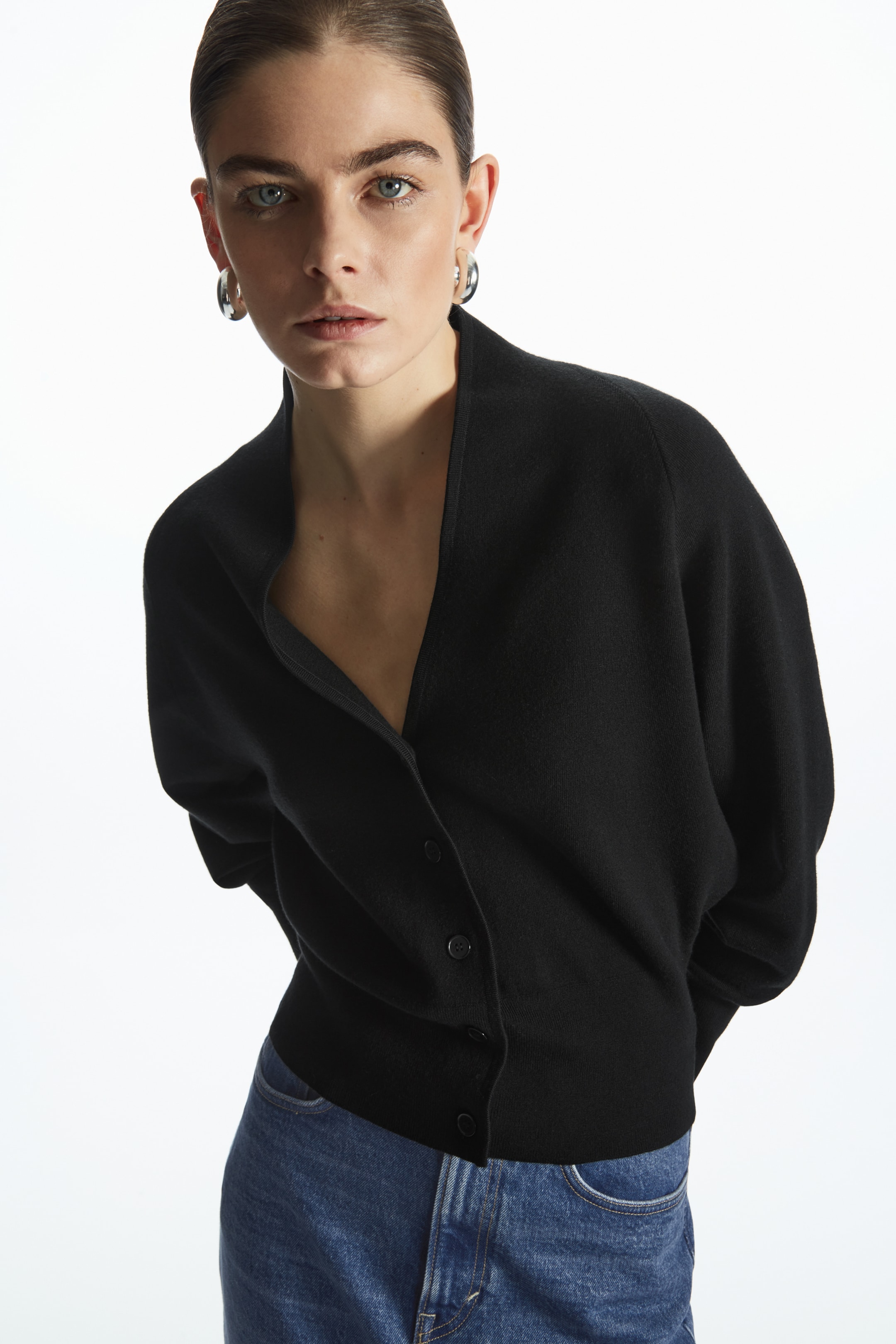 Top image of cos WAISTED V-NECK CARDIGAN in BLACK