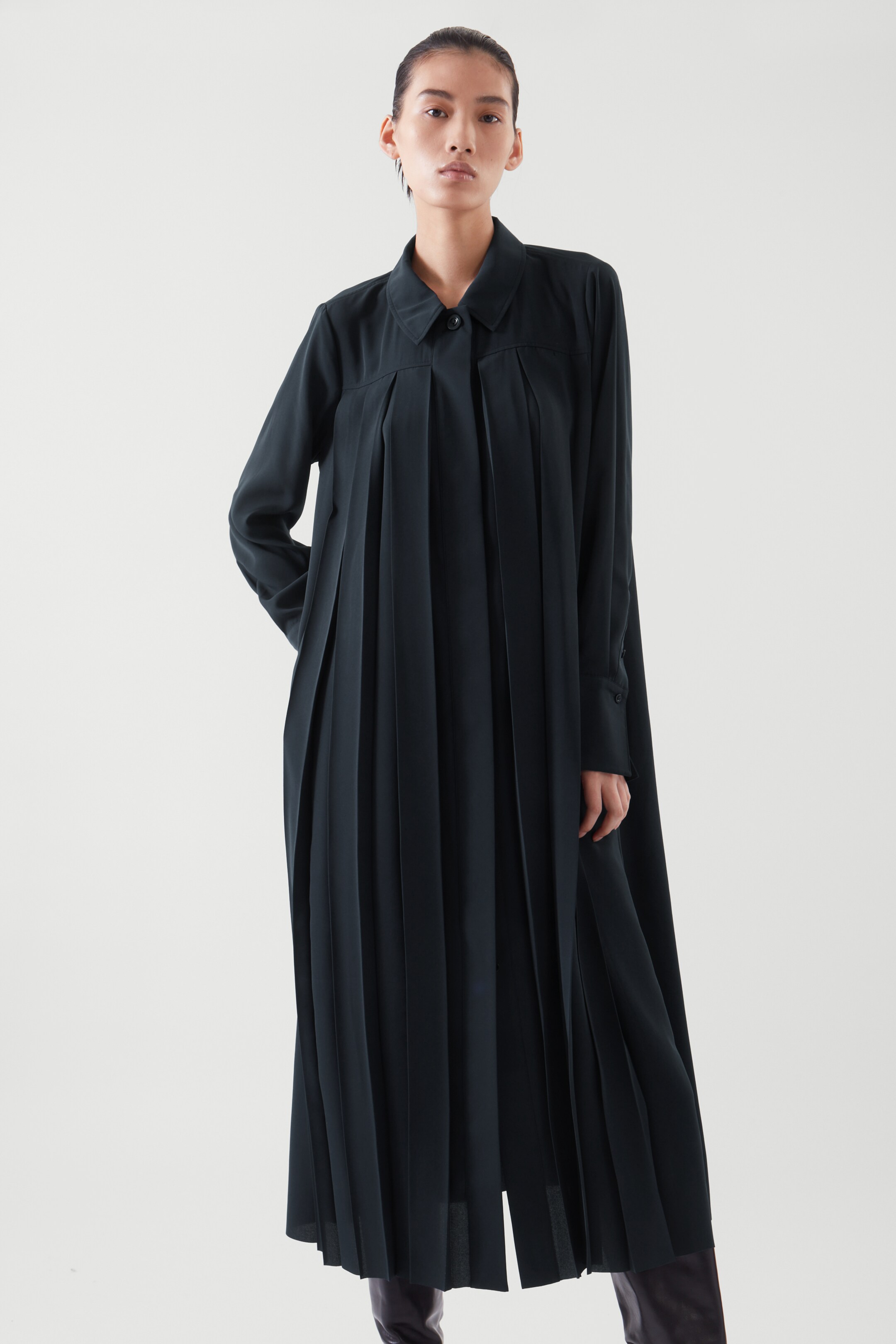 Front image of cos PLEATED MIDI DRESS in NAVY