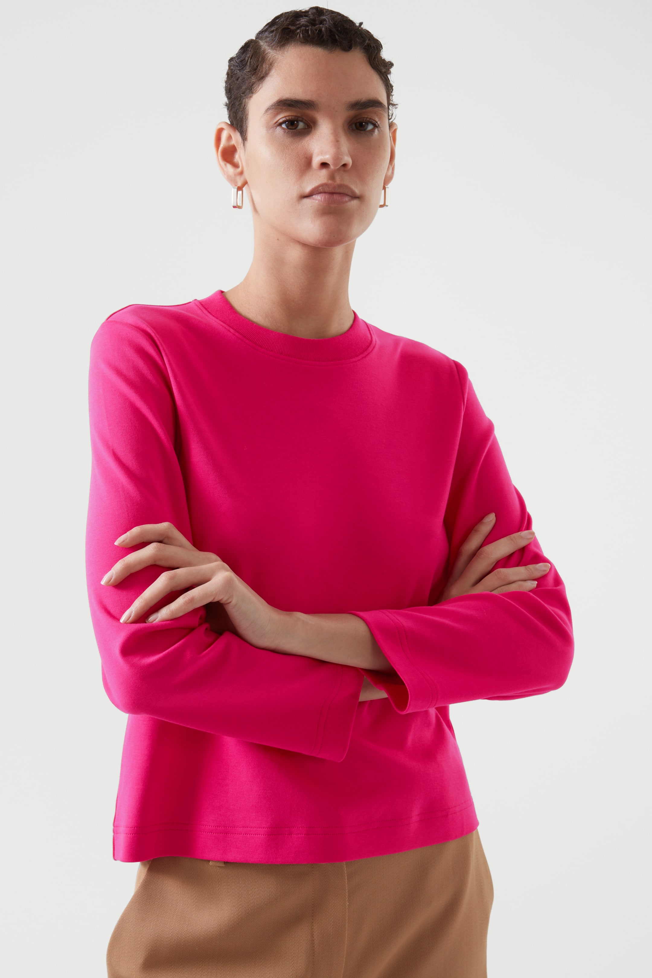 Top image of cos SLIM-FIT HEAVYWEIGHT LONG-SLEEVE T-SHIRT in BRIGHT PINK