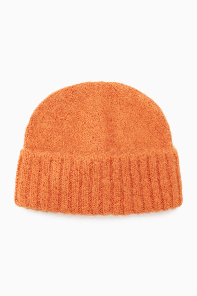 RIBBED BRUSHED ALPACA BEANIE