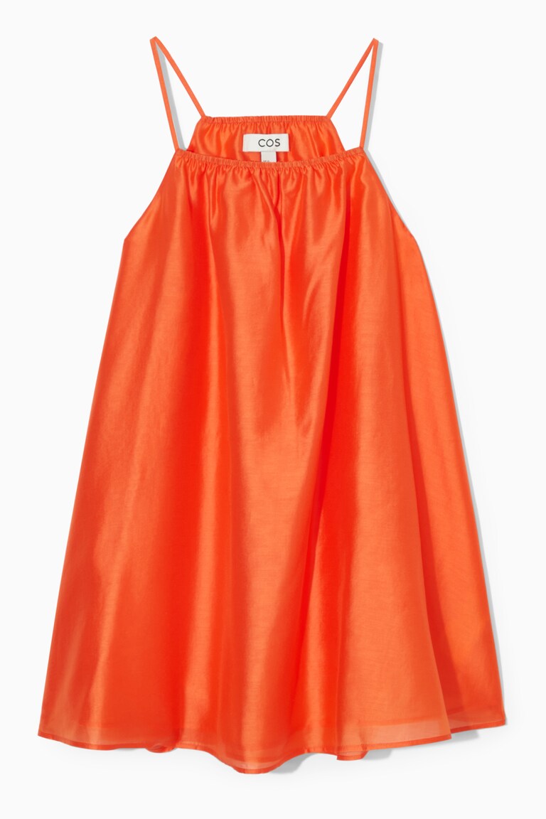 HALTERNECK TUNIC-STYLE TOP