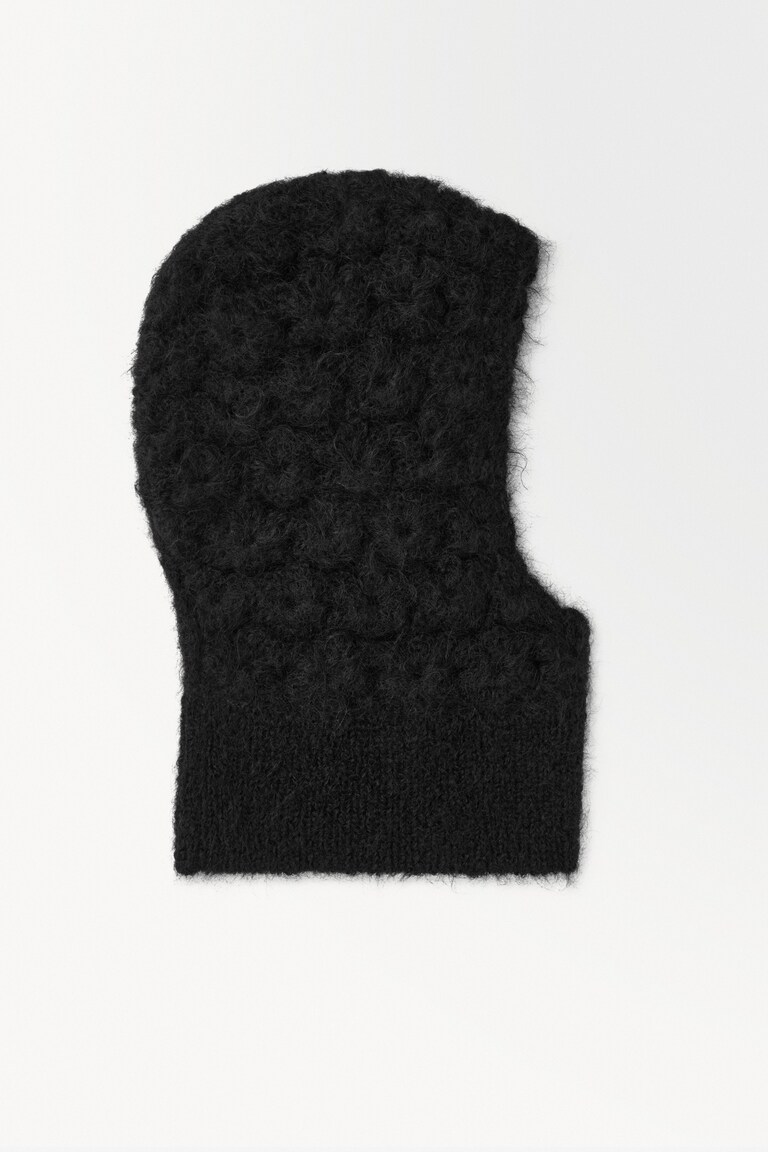 THE CROCHET-KNIT BALACLAVA