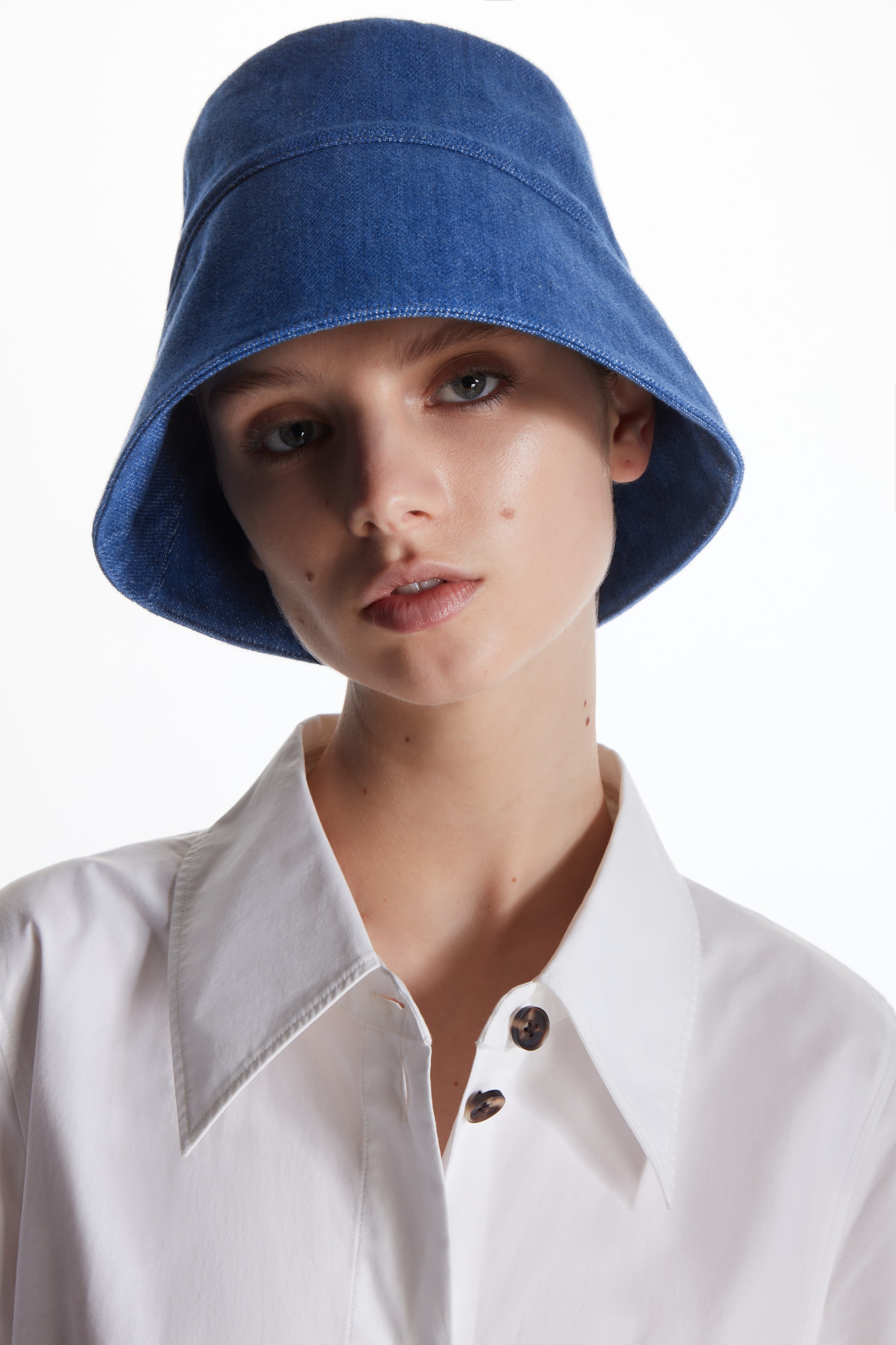 Front image of cos BUCKET HAT in BLUE