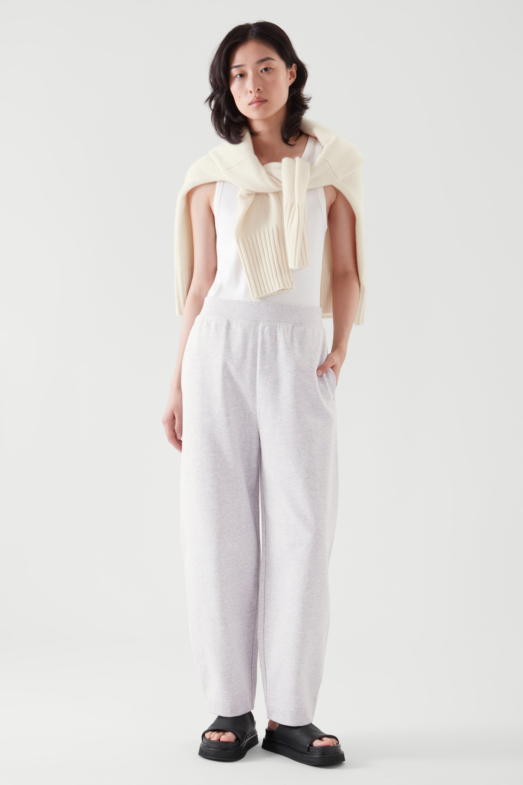 Elasticated wide-leg joggers - LIGHT 