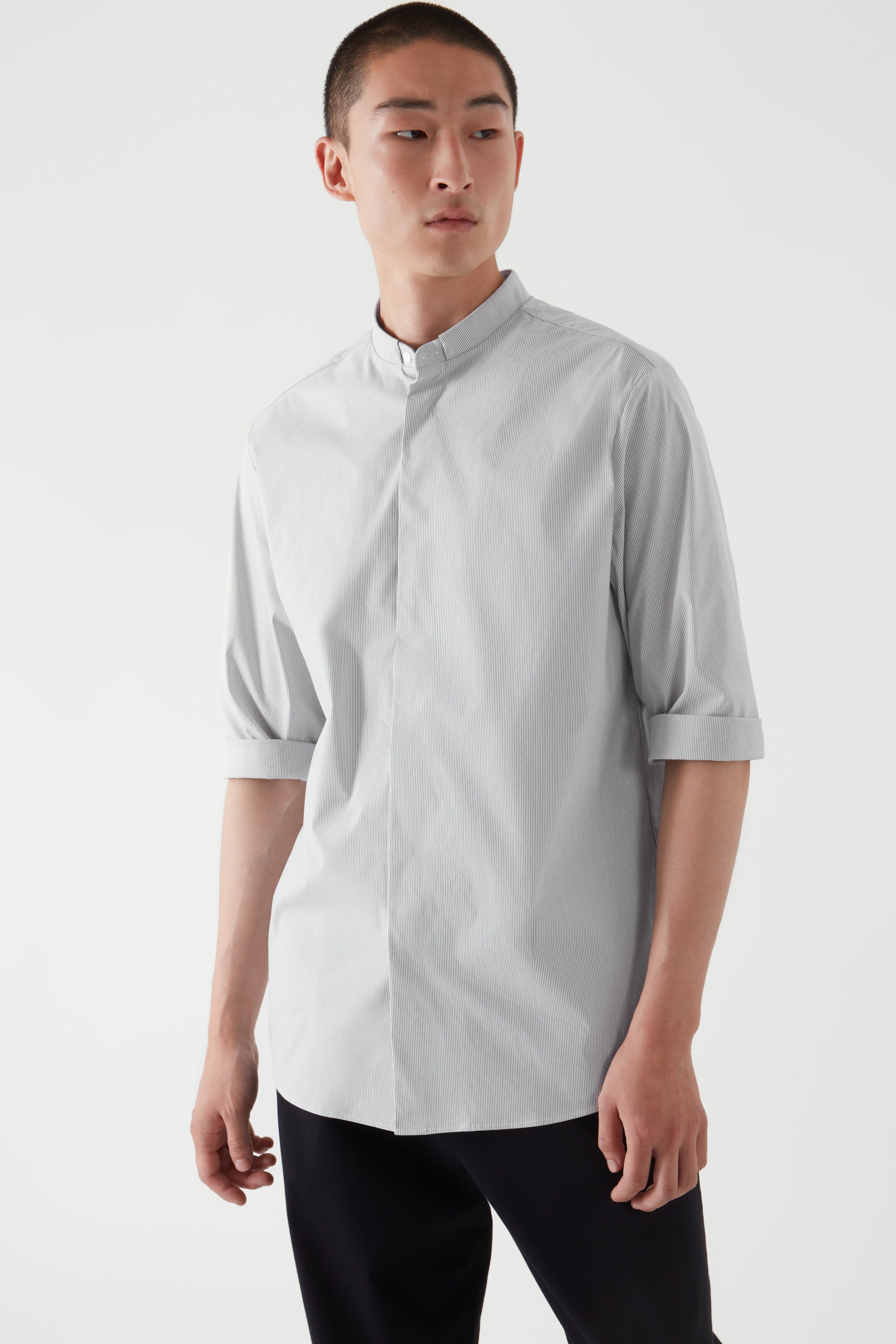 Front image of cos REGULAR-FIT COLLARLESS SHIRT in white / black