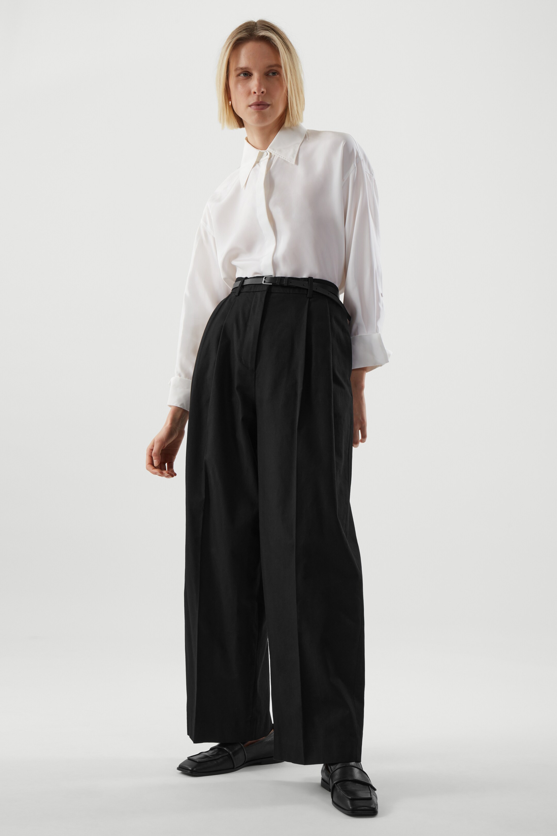 Front image of cos WIDE-LEG TAILORED PANTS in BLACK