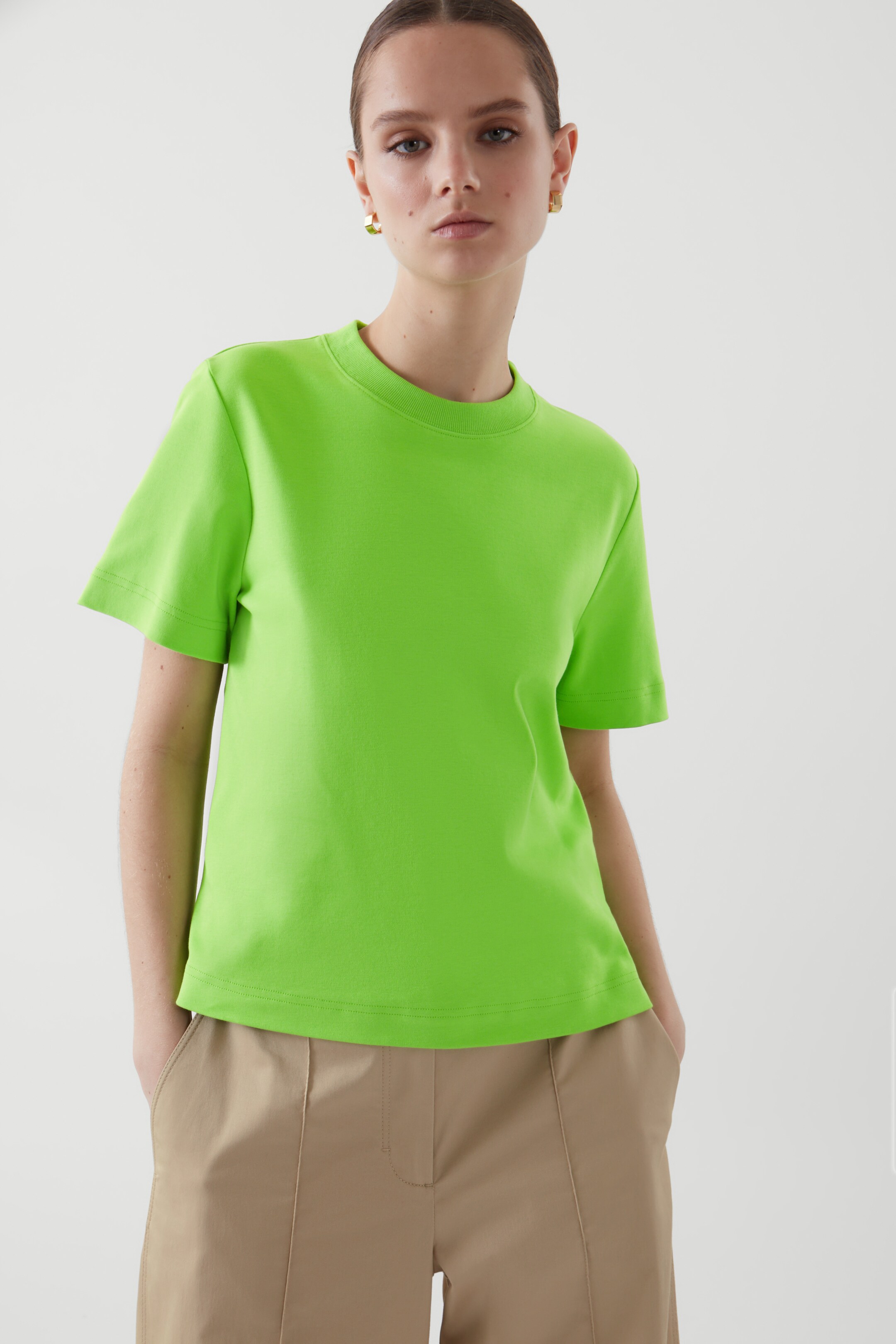 Front image of cos BOXY-FIT HEAVYWEIGHT T-SHIRT in BRIGHT GREEN