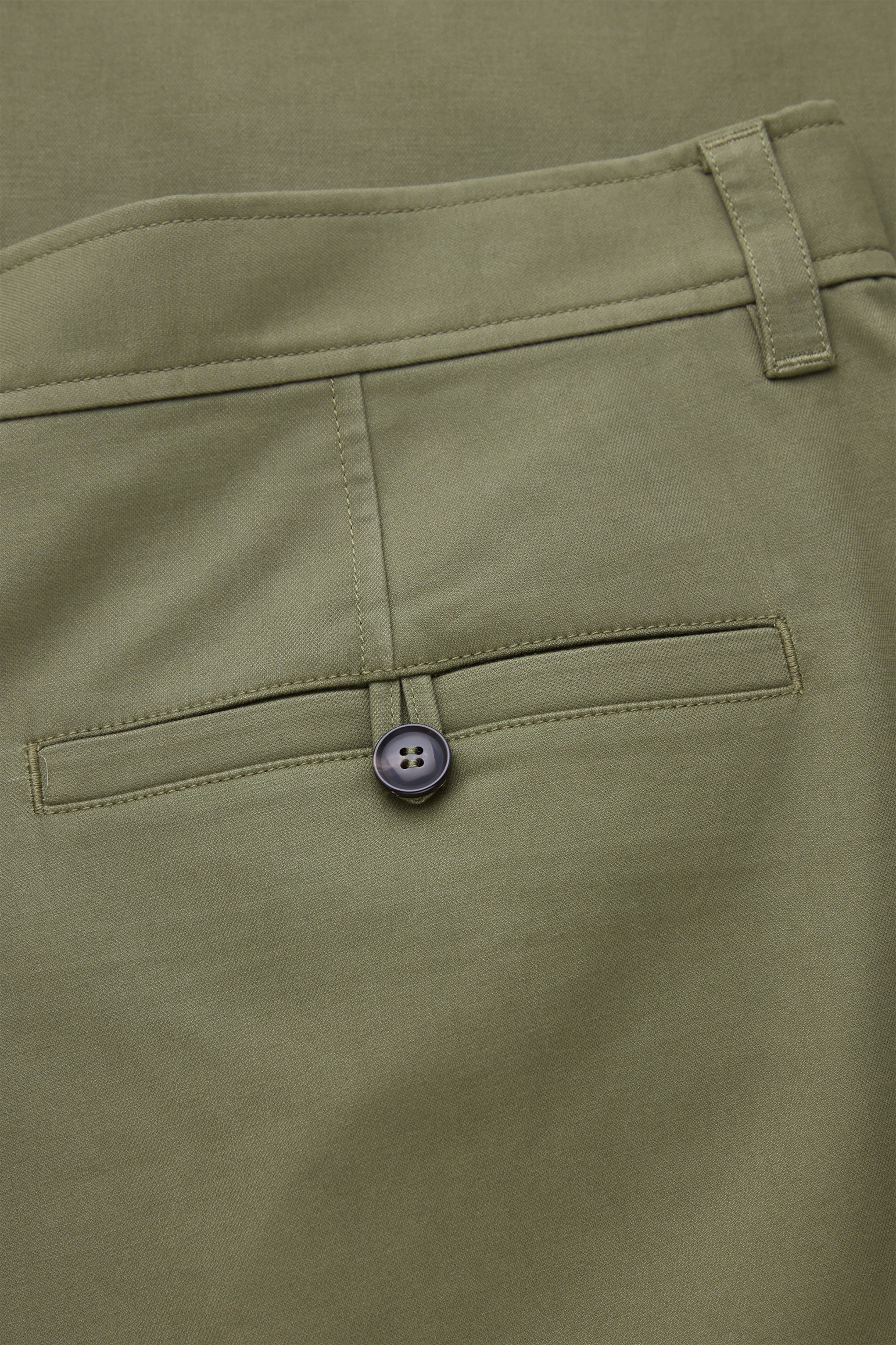 Barrel-leg tapered chinos - KHAKI - Men 