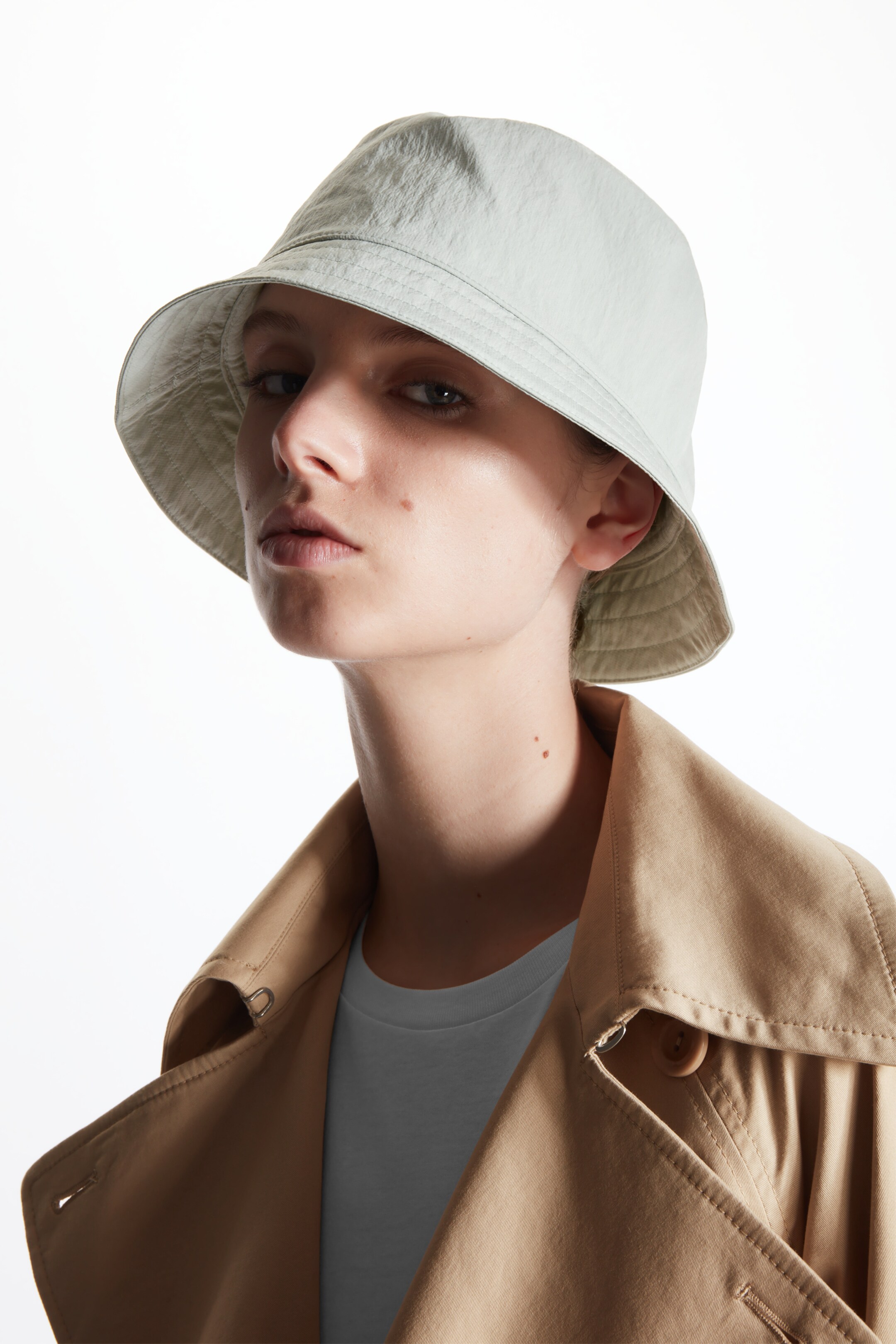 Front image of cos SOFT BUCKET HAT in PALE GREEN