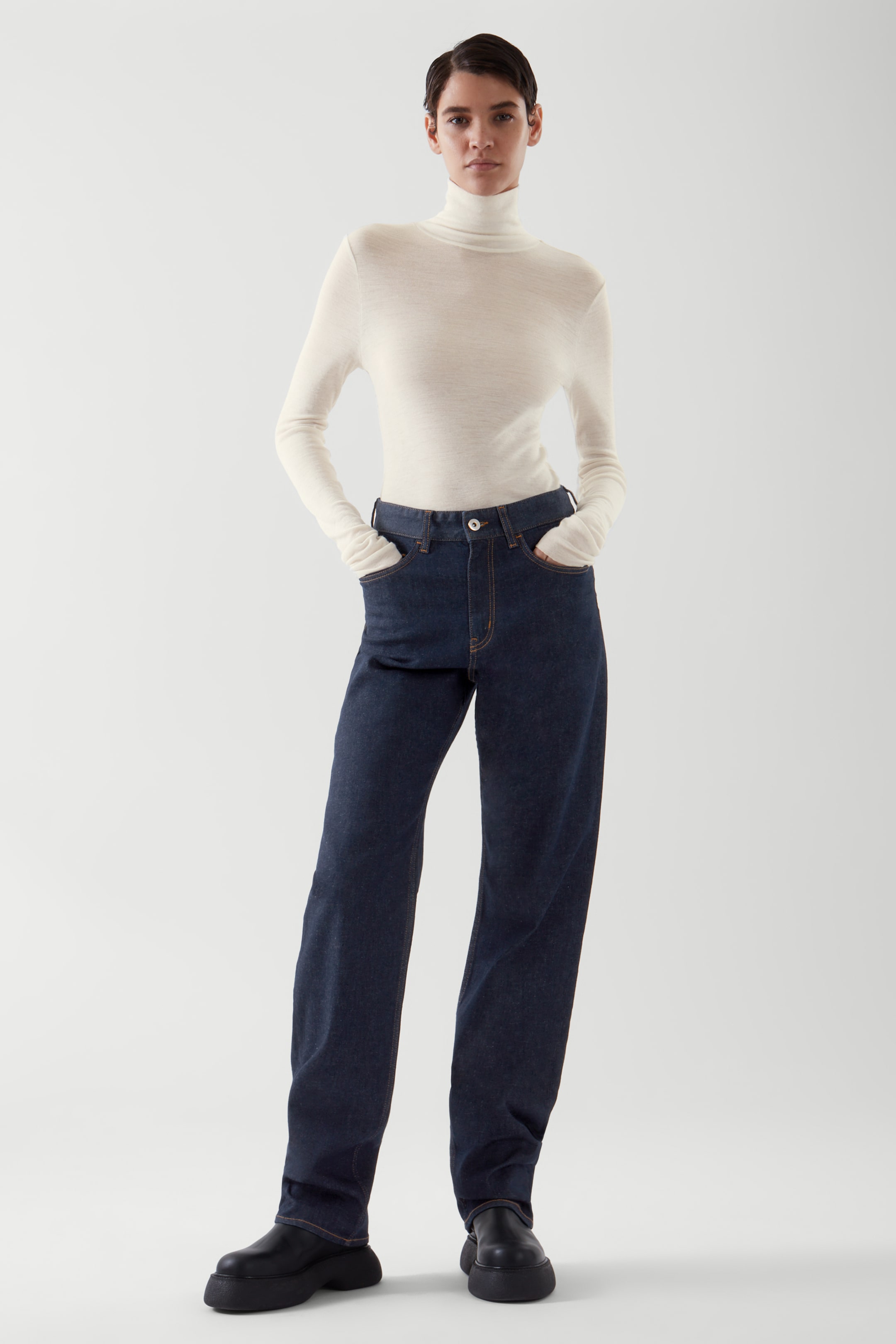 Front image of cos STRAIGHT-LEG LOOSE-FIT EXTRA-LONG JEANS in DARK NAVY