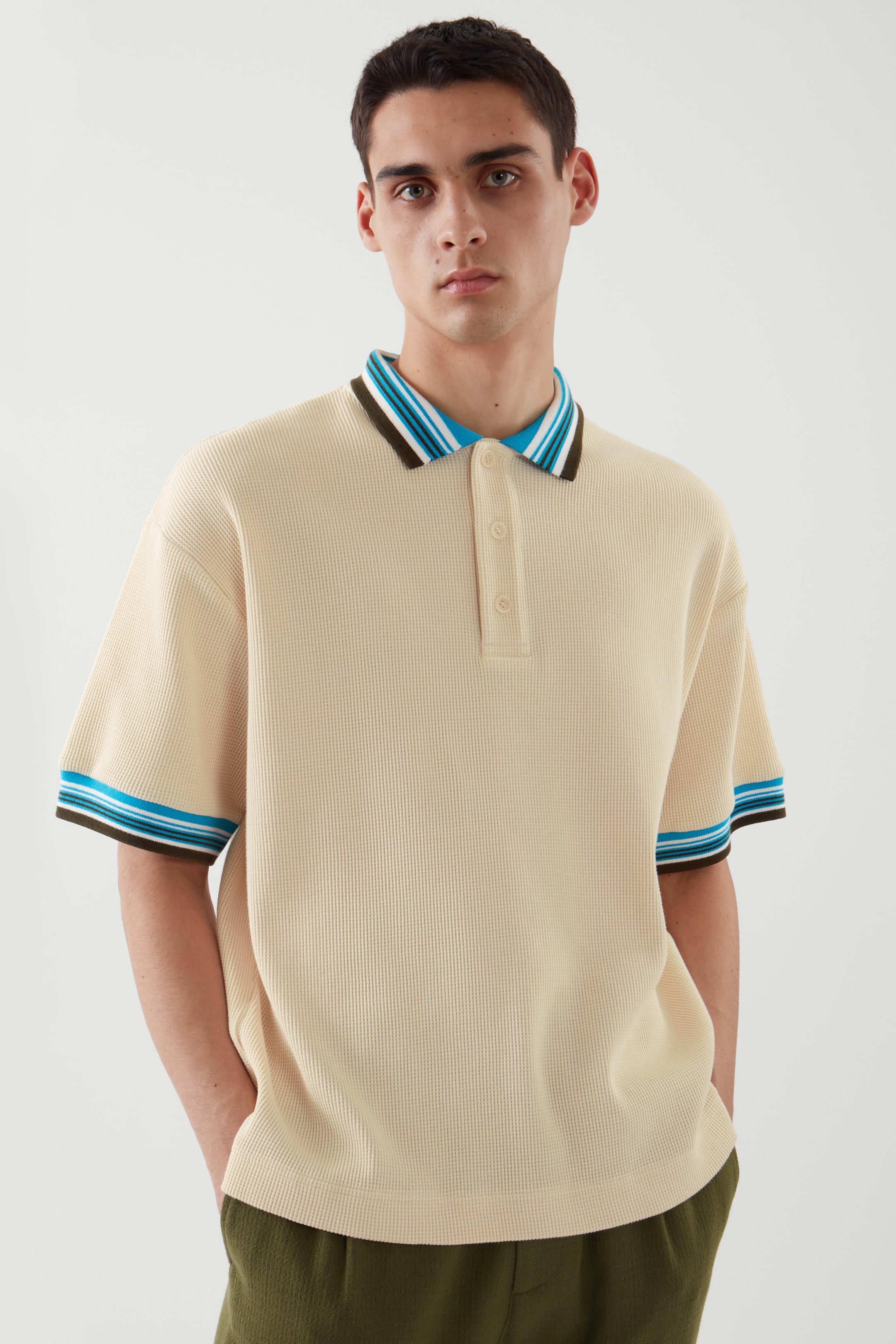 Front image of cos CONTRAST-KNIT POLO SHIRT in CREAM