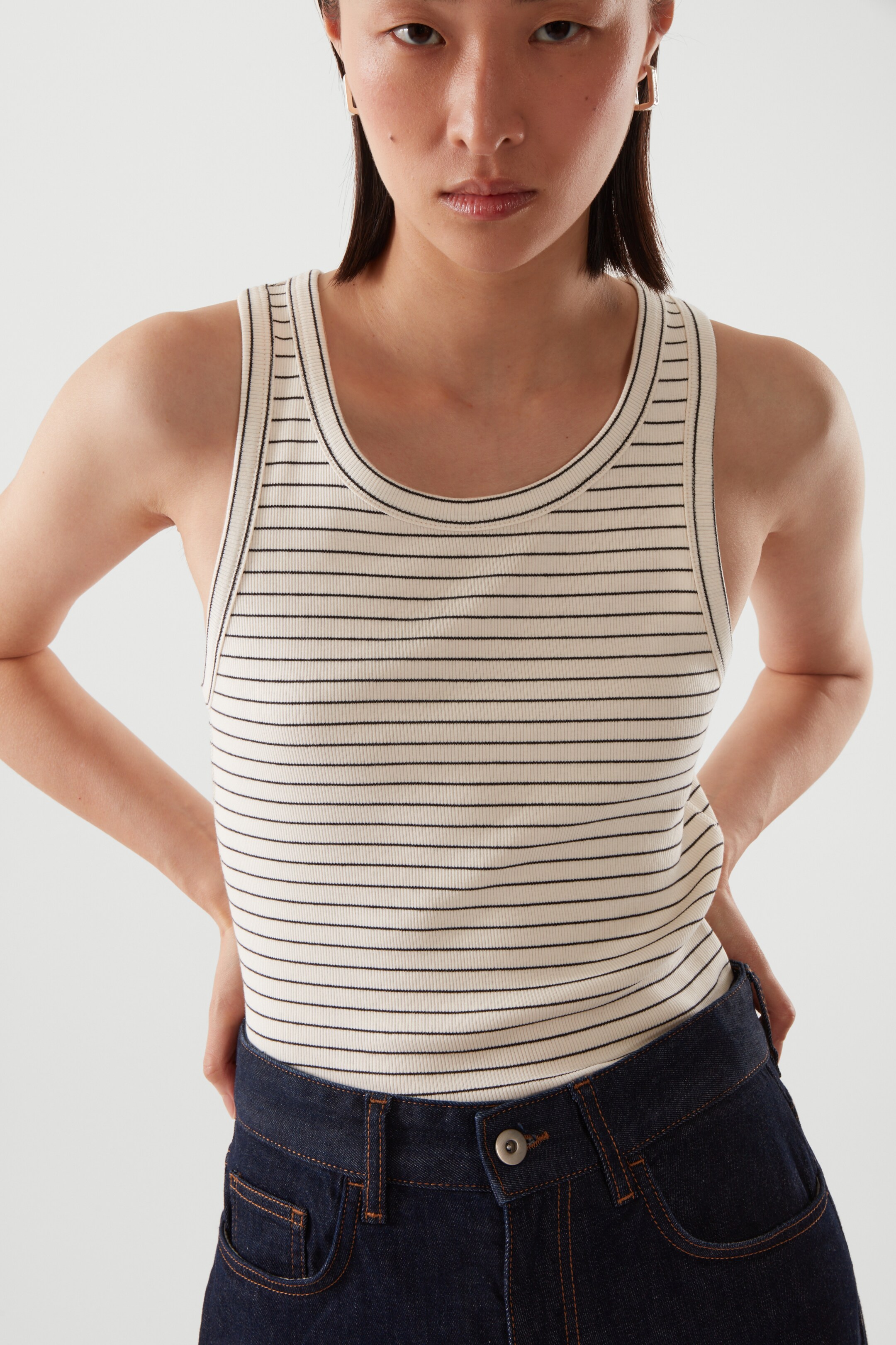 Front image of cos RIBBED TANK TOP in CREAM / NAVY