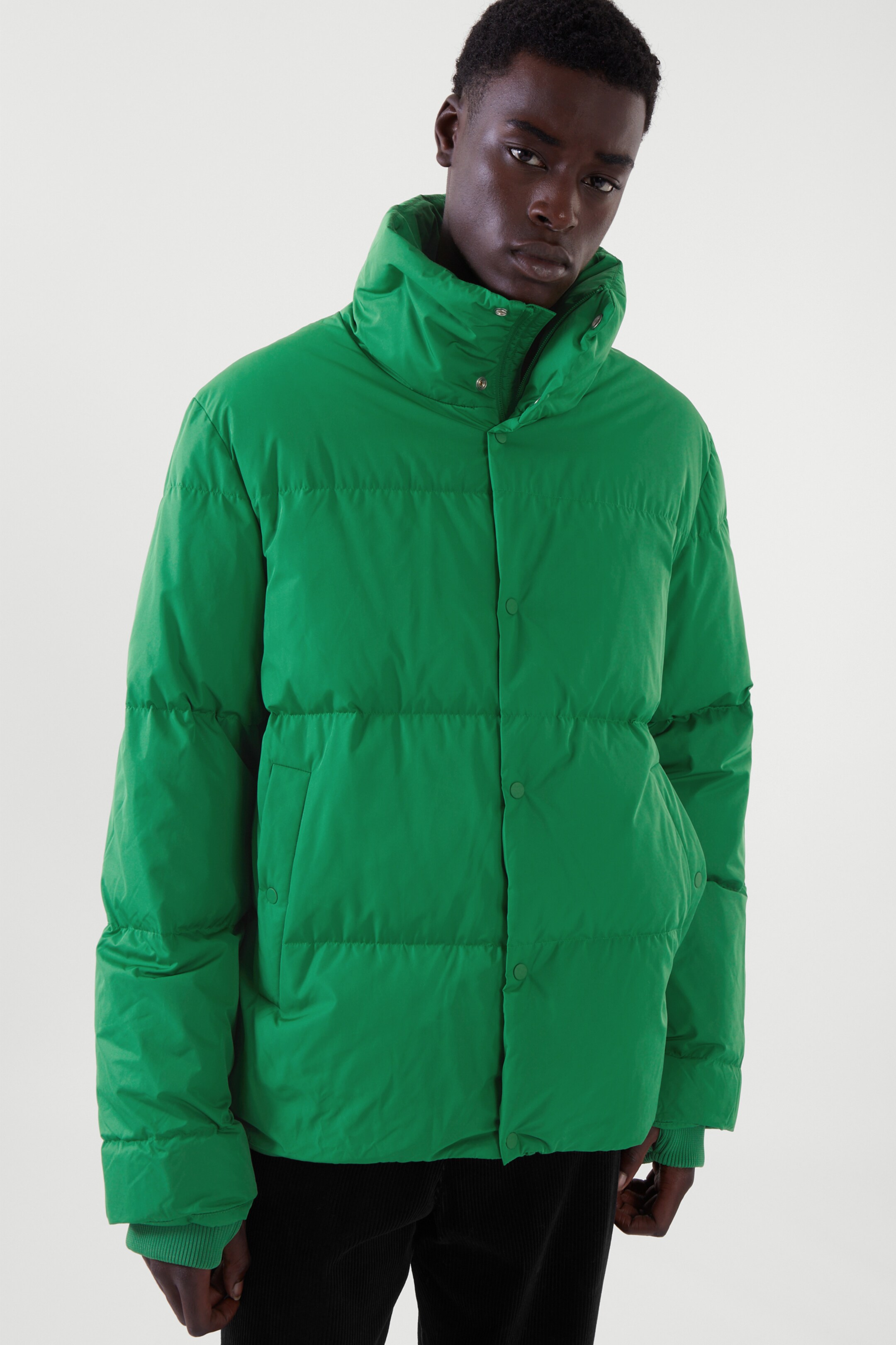 cropped puffer thumbhole coat