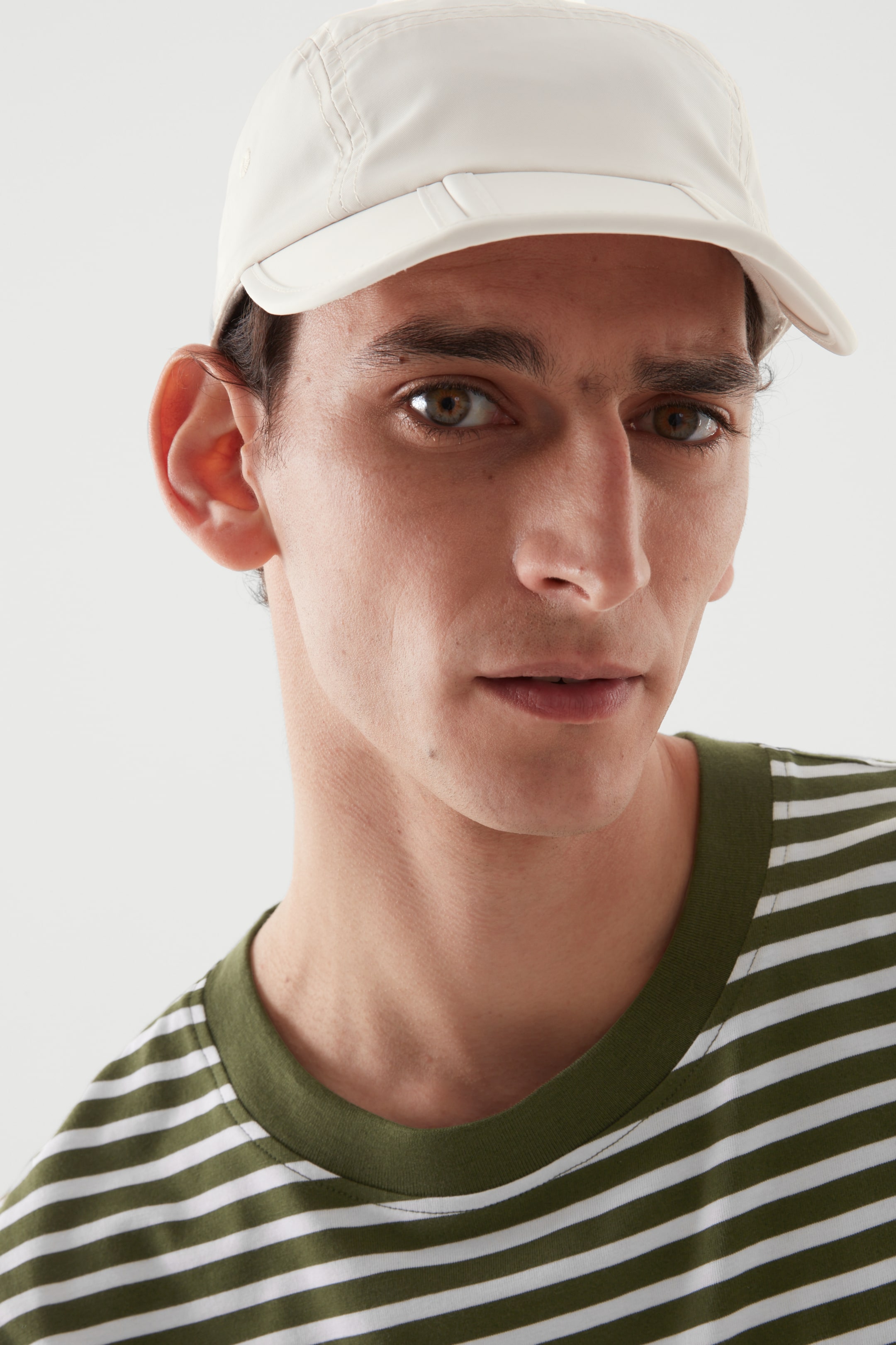 Front image of cos PACKABLE BASEBALL CAP in LIGHT BEIGE